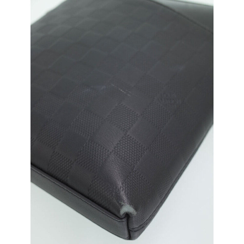 Louis Vuitton Damier Infini Black Pochette District Shoulder Bag - Picture 6 of 8